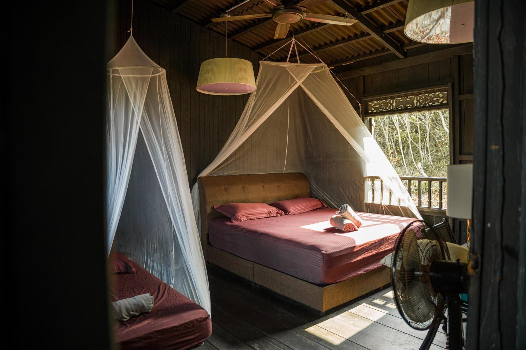 Harrera Perhentian, Long Beach Kampong Pasir Panjang  Экстерьер фото